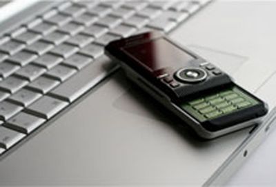 249_phone_laptop.jpg